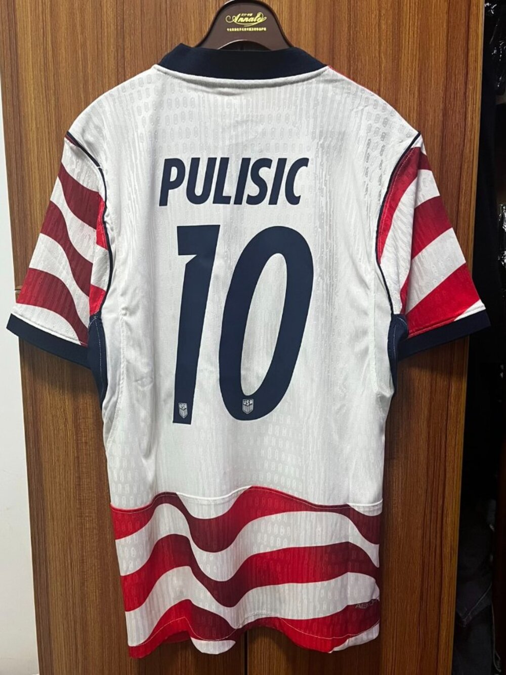 Nike USA Pulisic #10 Soccer Jersey Women’s Size S - Picture 2 of 7